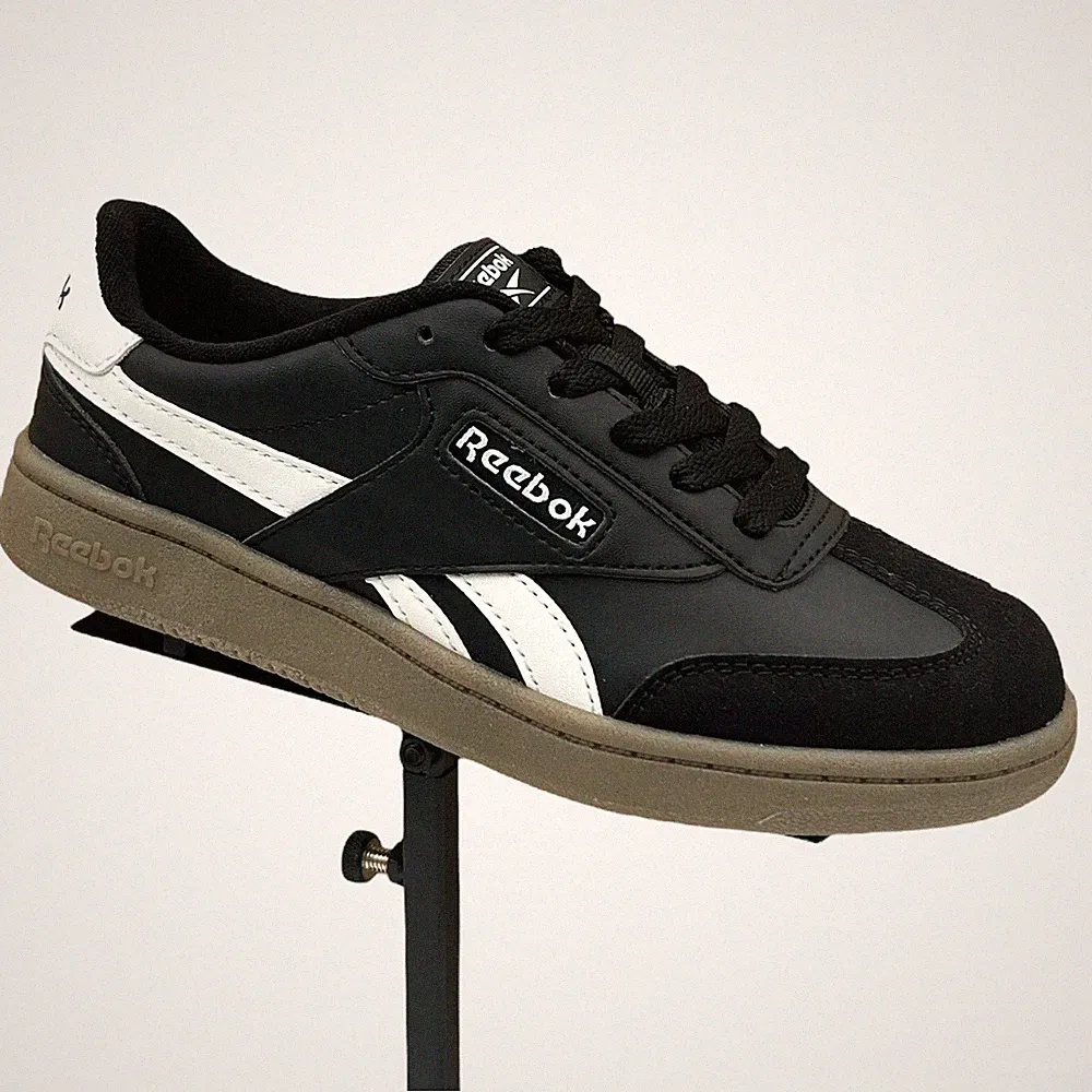Reebok Forte Lounger Youth Boy's Casual Sneaker Size 1 Black/White Lace up Shoes